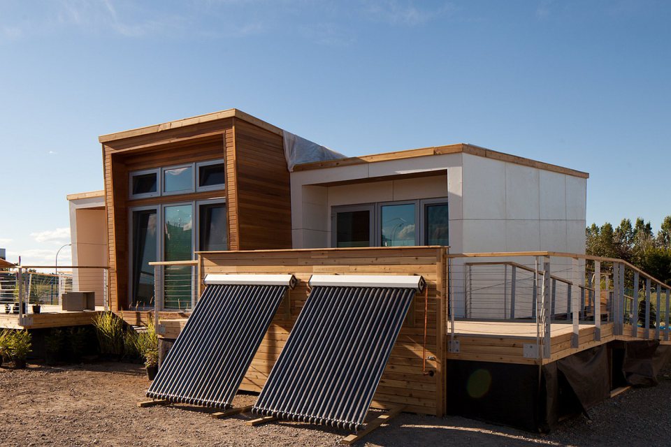 mini-solar-energy-house-idea-4