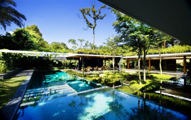 Cluny-House-01-750x471