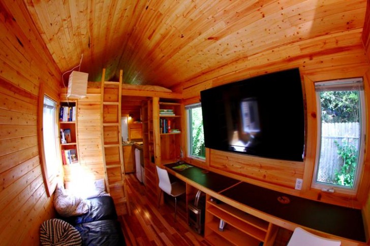Orange-Tiny-Home-by-Vagavond3-e1396890125156