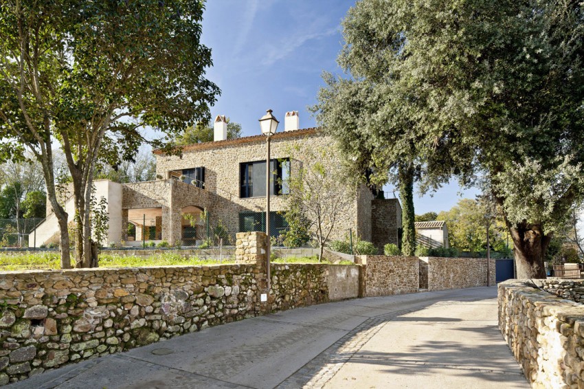 Private-House-Emporda-01
