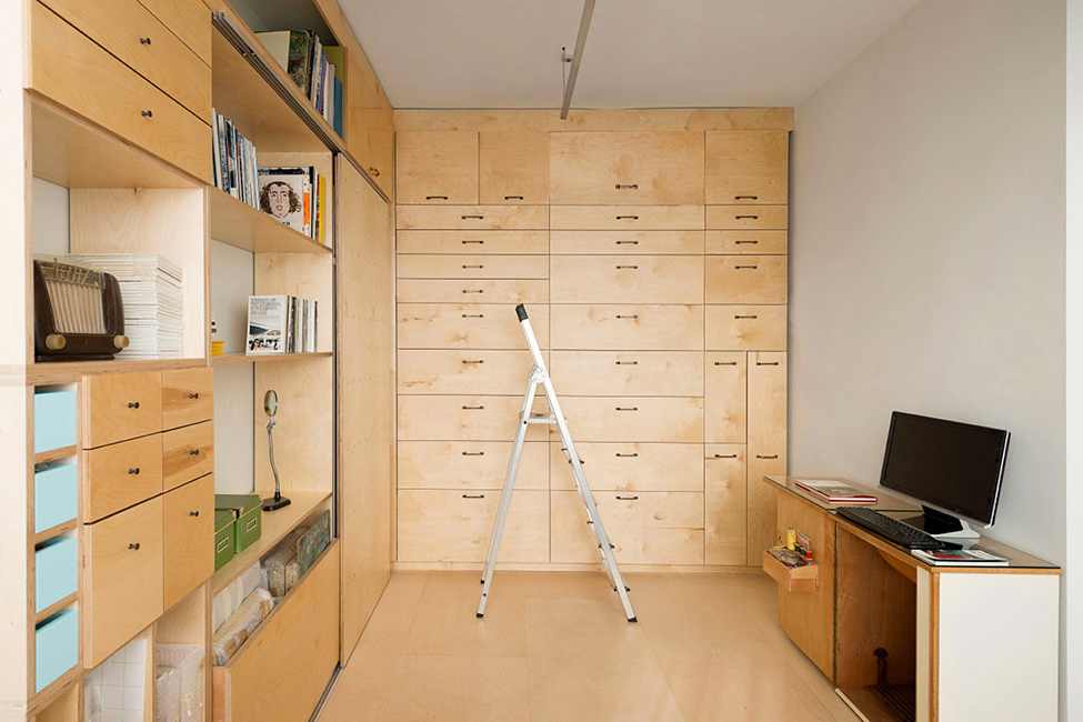Space-saving-studio-4