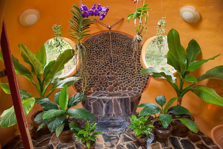 Thai-Dome-Home-by-Steve-Areen-08