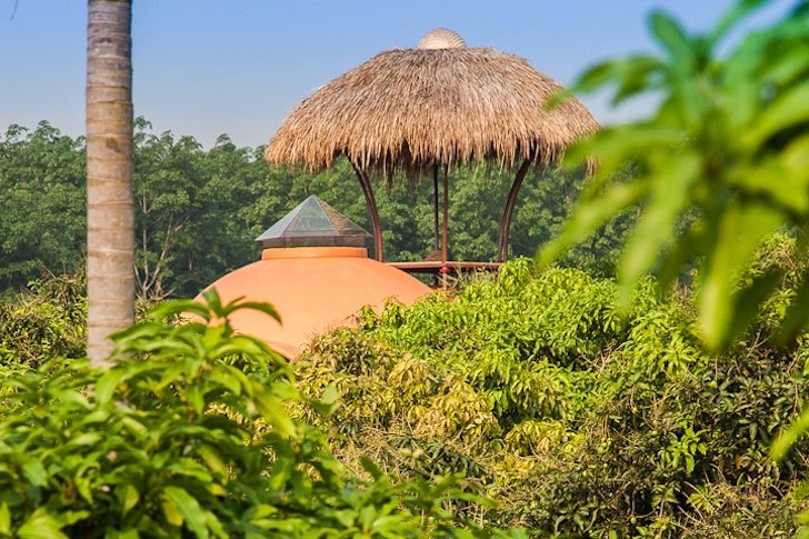 Thai-Dome-Home-by-Steve-Areen-14