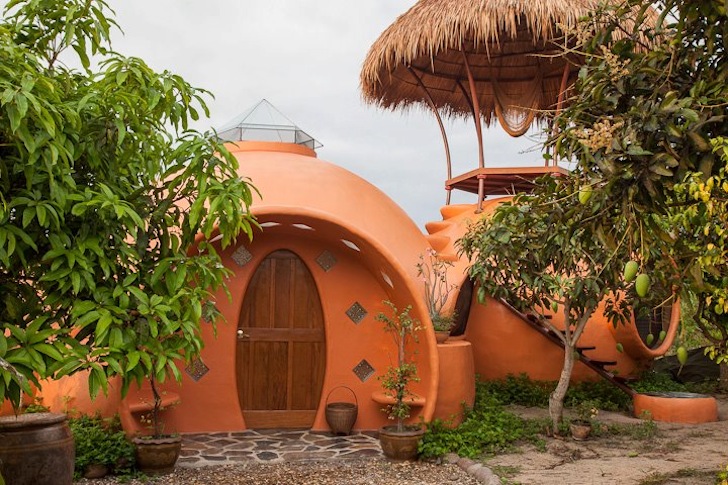 Thai-Dome-Home-by-Steve-Areen-15