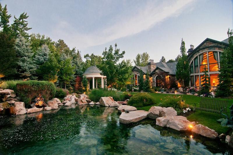architecture-private-holiday-escape
