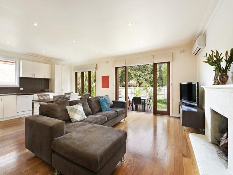 contemporary house 2