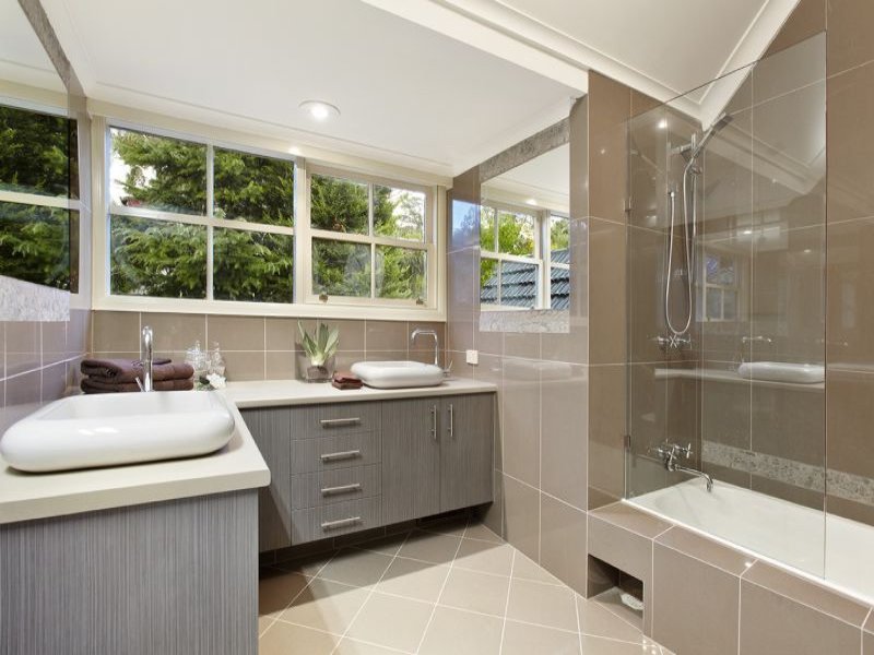 Stylish-Modern-Bathroom-Design-3
