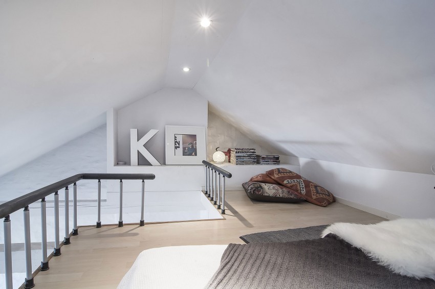 A-Relaxing-space-under-the-roof-13-850x566