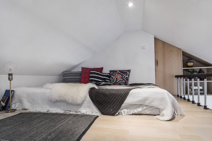 A-Relaxing-space-under-the-roof-14-850x566