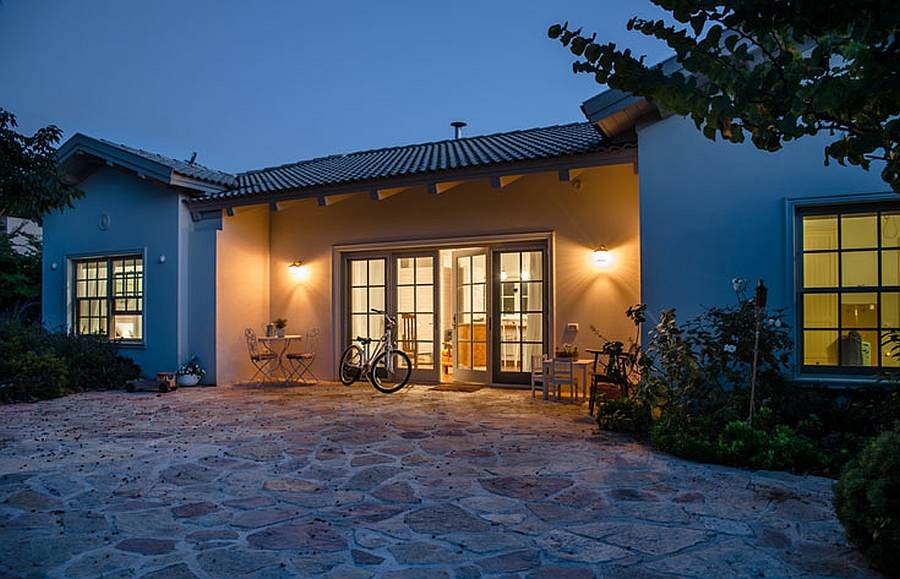 Modern-expansion-classic-house 9