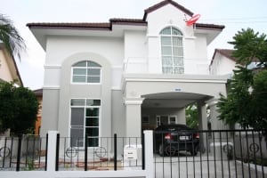 R10578670-1
