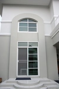 R10578670-3