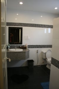 R10578670-43