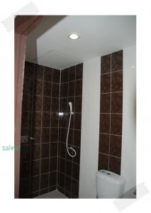 R9417875-31
