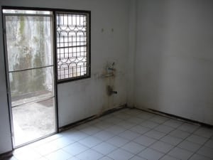 R9451515-8