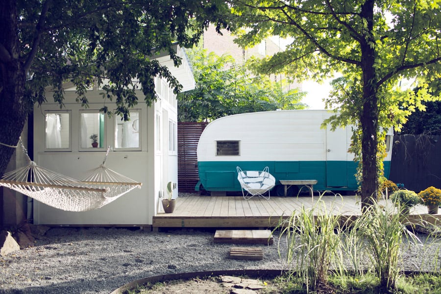 mini-white-retro-house 1