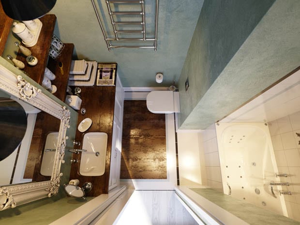 small-bathroom-1
