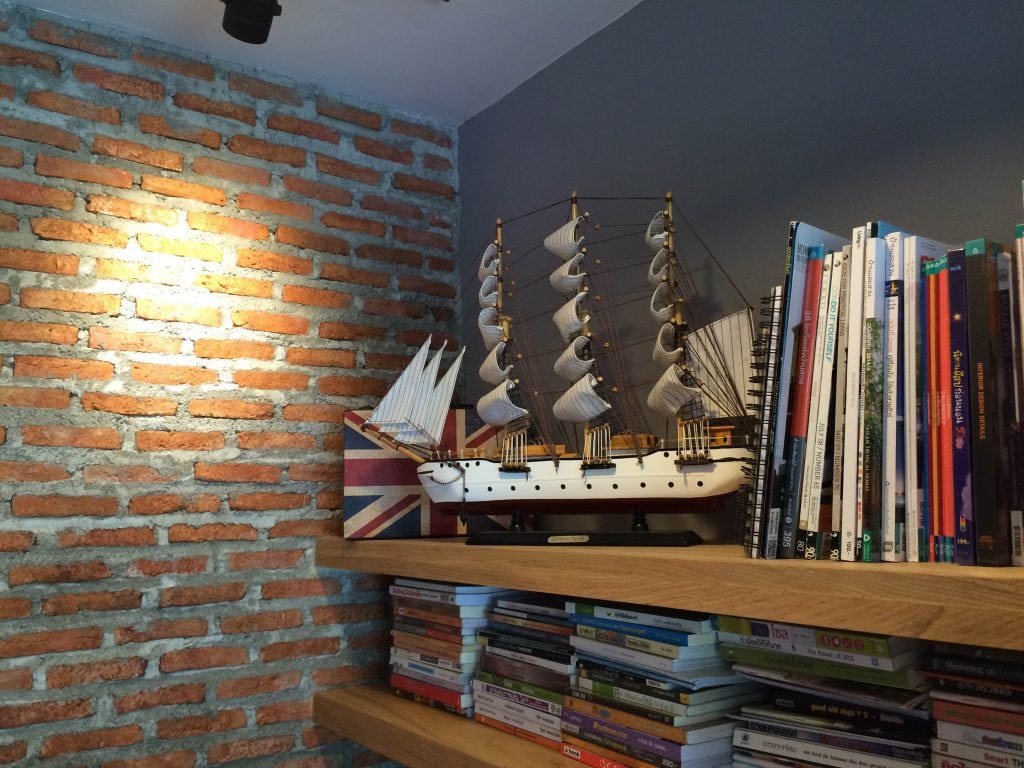 066