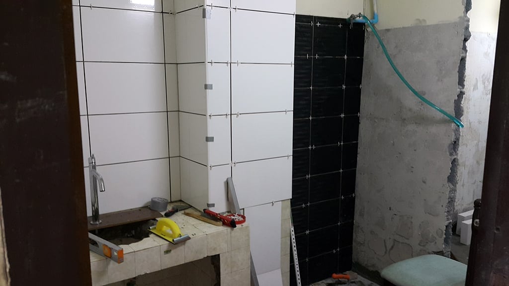 Renovate.BathRoom..7