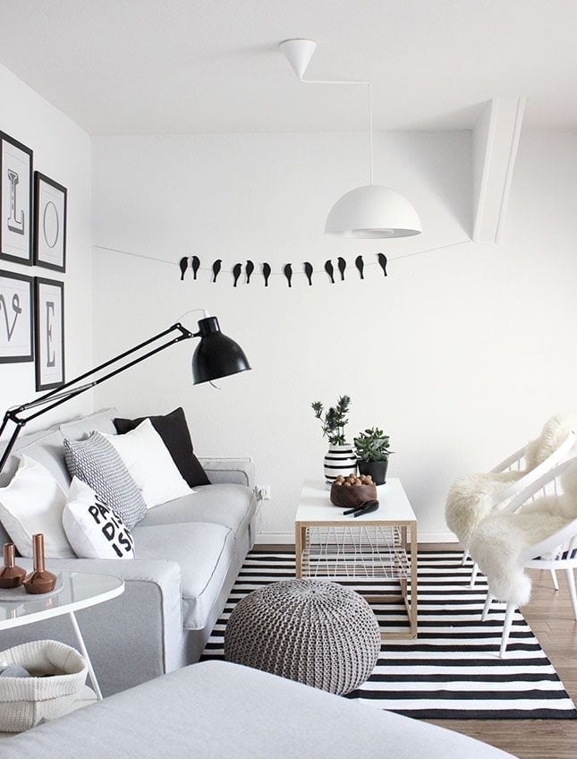 decorateroom-black&whit table_1