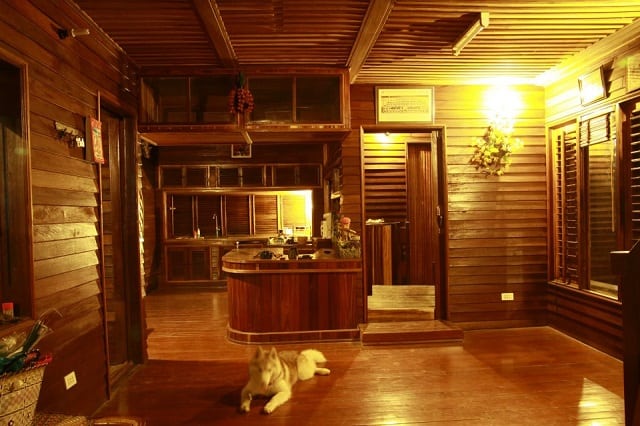 ปรับปรุง บ้านไม้มือสองสภาพเก่าๆ ให้เป็นบ้านสวยเลอค่า13