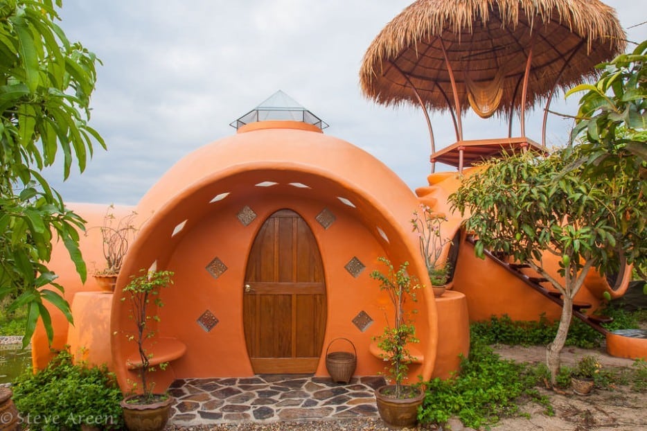 Dome-House-In-Thailand