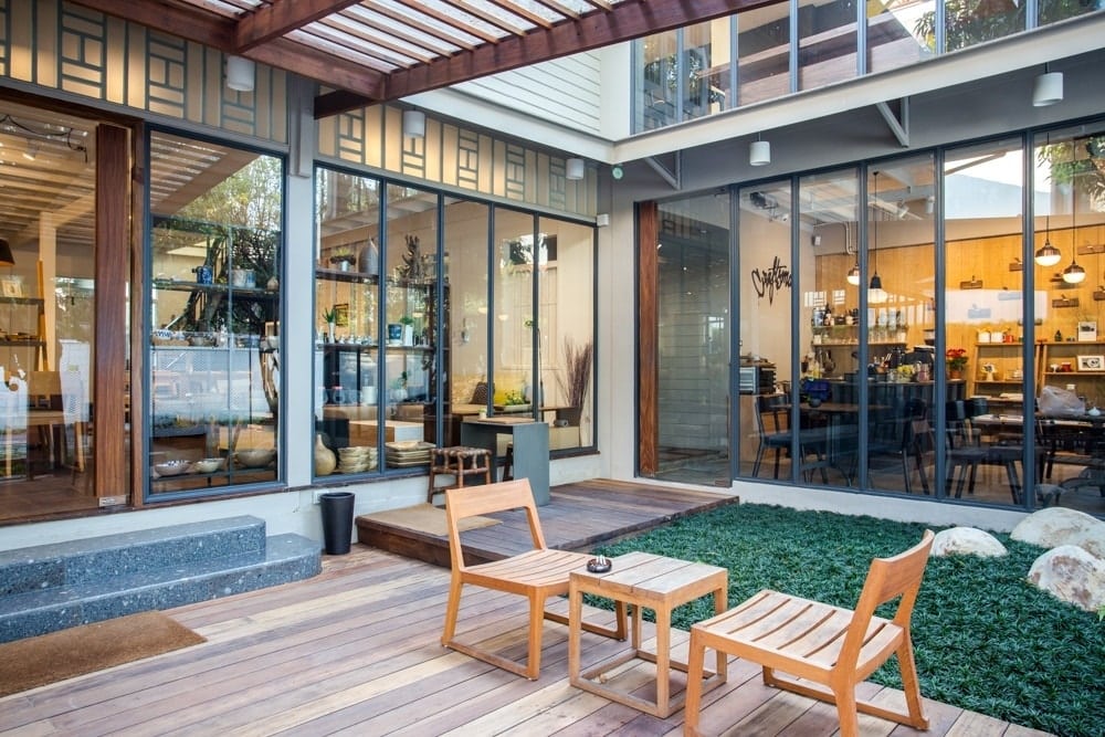 จัดหลังบ้านให้กลายเป็นสวนที่ร่มรื่น.jpg2-min