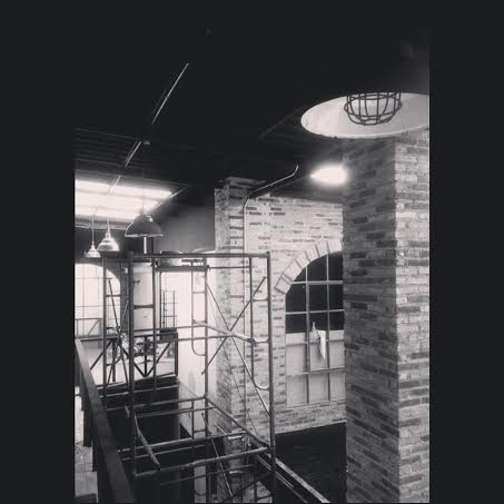 รีโนเวทตึกเก่ากว่า 50 ปีเป็นโรงแรมสุดคลาสสิค-079