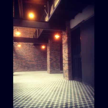 รีโนเวทตึกเก่ากว่า 50 ปีเป็นโรงแรมสุดคลาสสิค-086