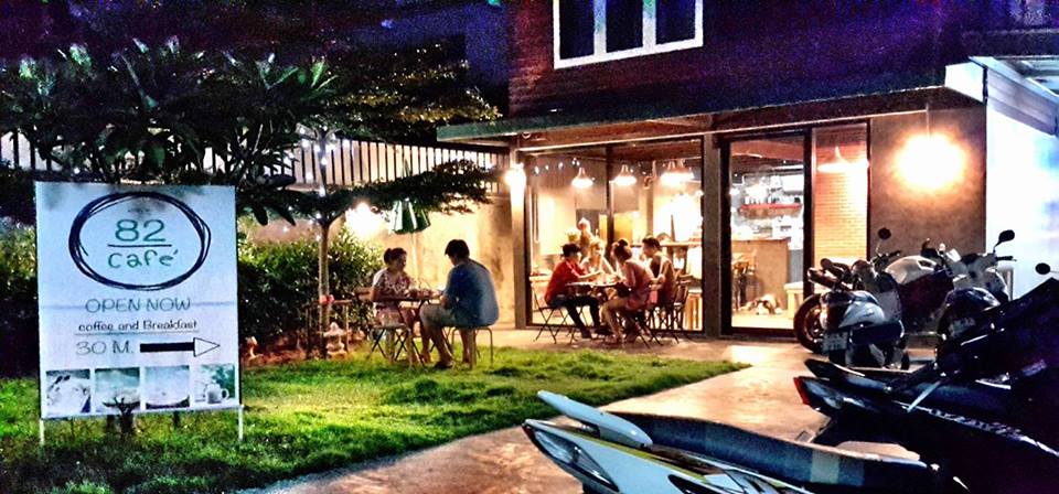 รีโนเวทบ้านครึ่งไม้ครึ่งปูนเป็นร้านกาแฟ-04