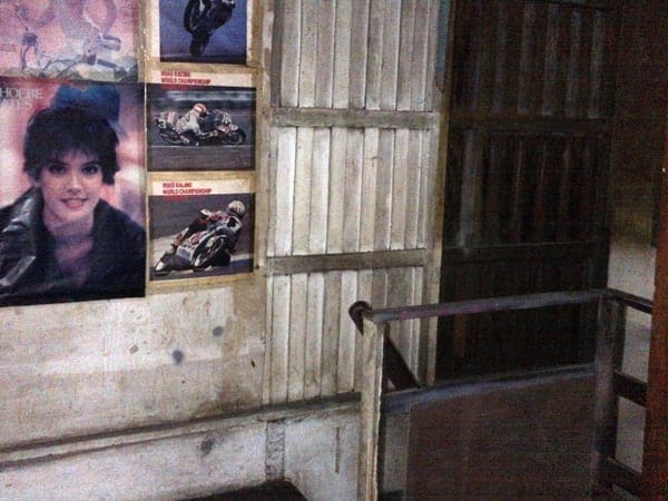 รีโนเวทห้องแถวเก่า2ชั้นให้ดูทันสมัยเพิ่มความน่าอยู่-007