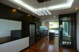 รีโนเวทตึกแถวเก่าเป็นบ้านสุดแนว