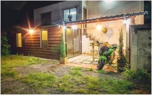 รีโนเวทหลังบ้านใหม่สไตล์ทรอปิคอล