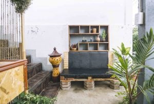 รีโนเวทหลังบ้านใหม่สไตล์ทรอปิคอล