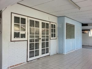 แปลงโฉมบ้านเก่าเป็นบ้านคลาสสิคอบอุ่น