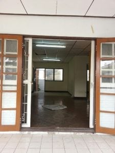 แปลงโฉมบ้านเก่าเป็นบ้านคลาสสิคอบอุ่น